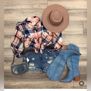 Guess Multicolor Plaid Button-Up Shirt